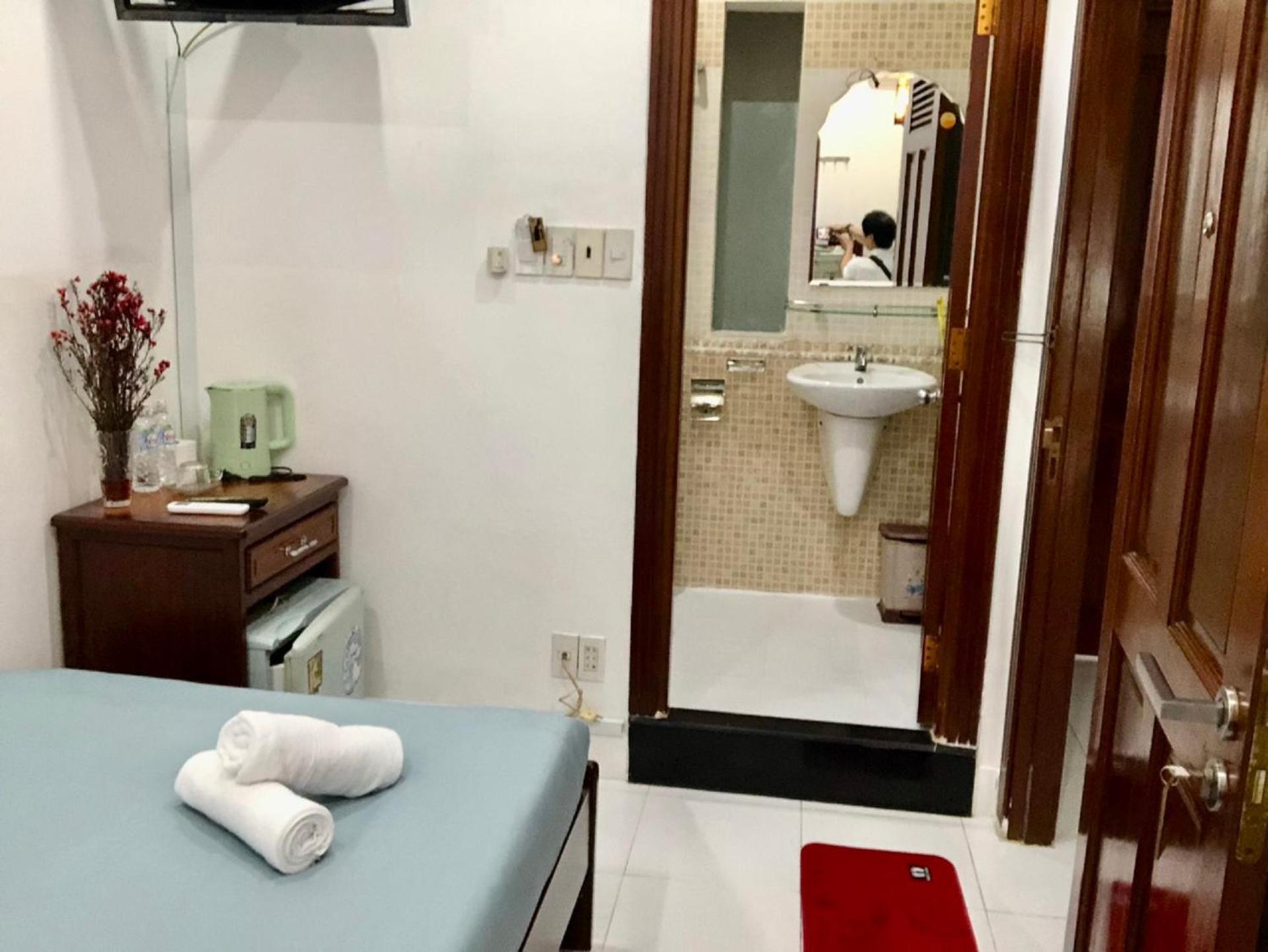 Saigon Cozy2 Hotel At 241 Pham Ngu Lao Street Ho Chi Minh Zewnętrze zdjęcie